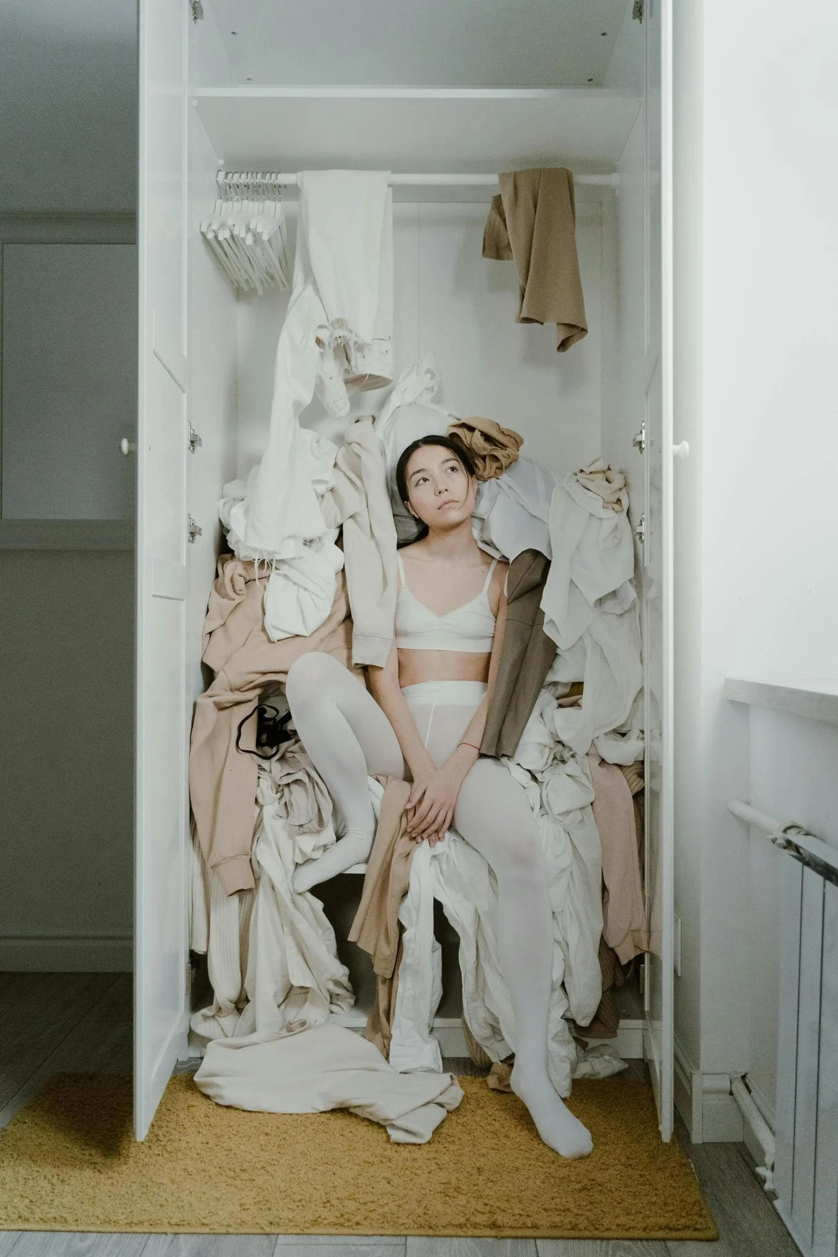 Sustainable Style: Building an Eco-Conscious Closet and Embracing Ethical Fashion
