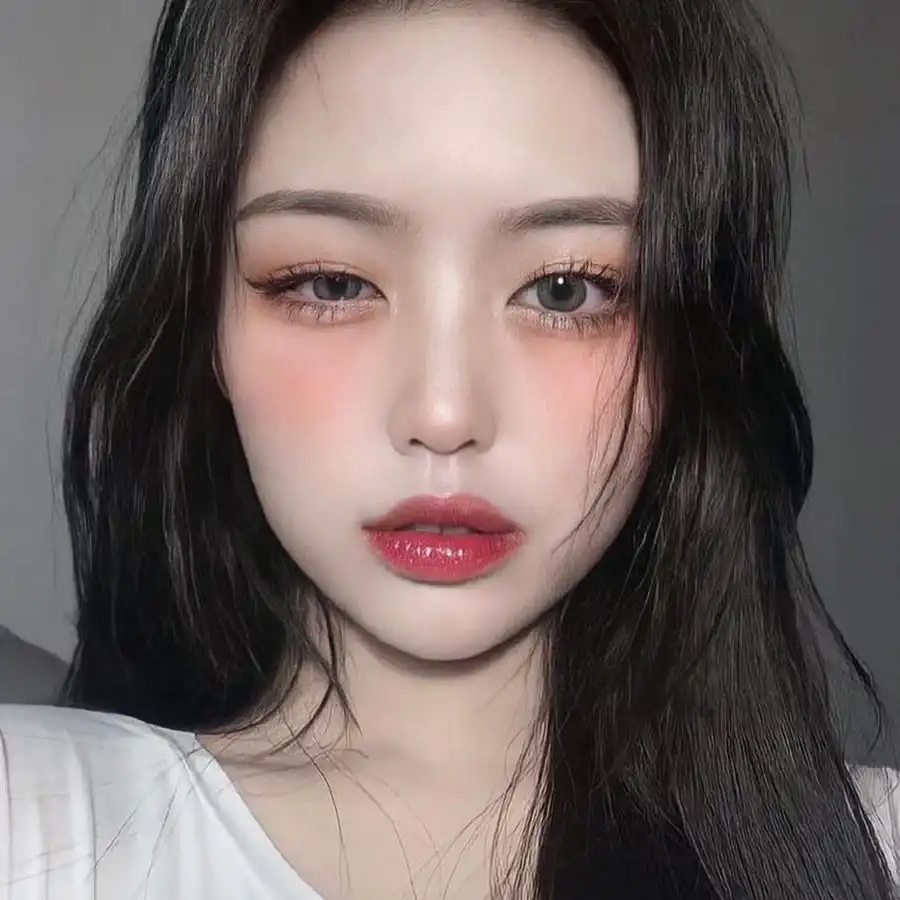 Douyin Makeup Trend: Why Everyone Is Obsessed